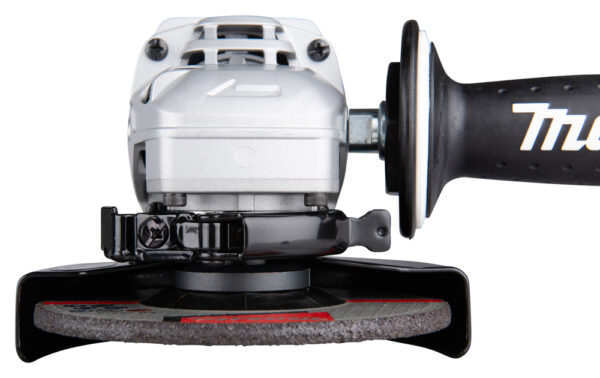 9565CVR_F_002 Nurklihvija
9565CVR