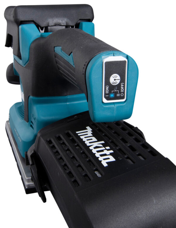 DBO381_F_010 Akulihvmasin LXT®
DBO381