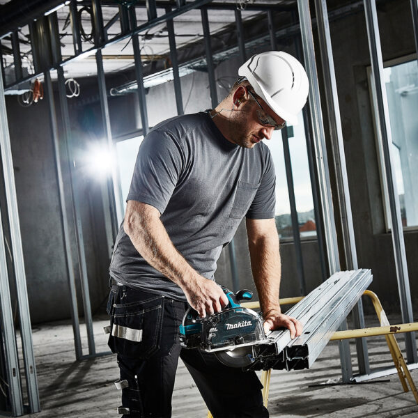 DCS553_D1CK Akumetallisaag
DCS553