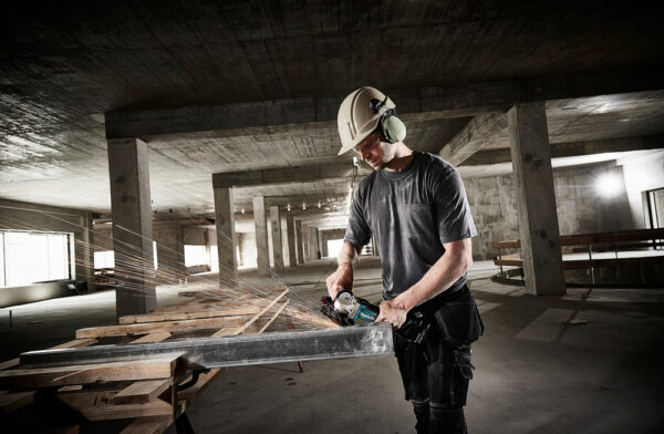 DGA506_D1CK_s02 Akunurklihvija
DGA506