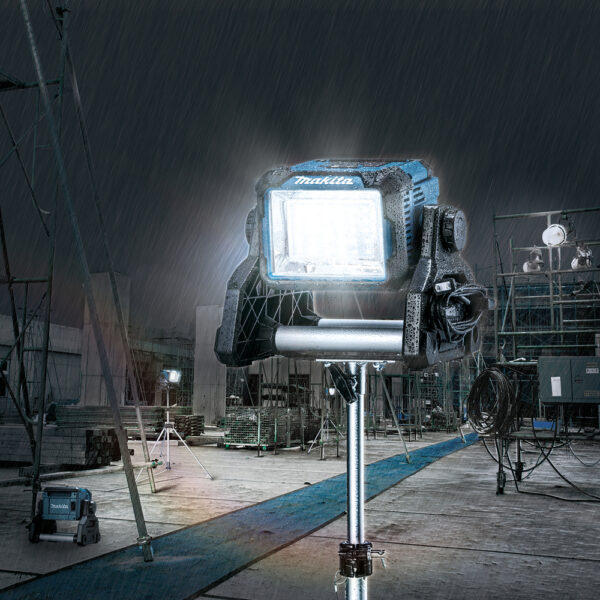 DML811_D1CK_s01 LED Prožektor
DML811