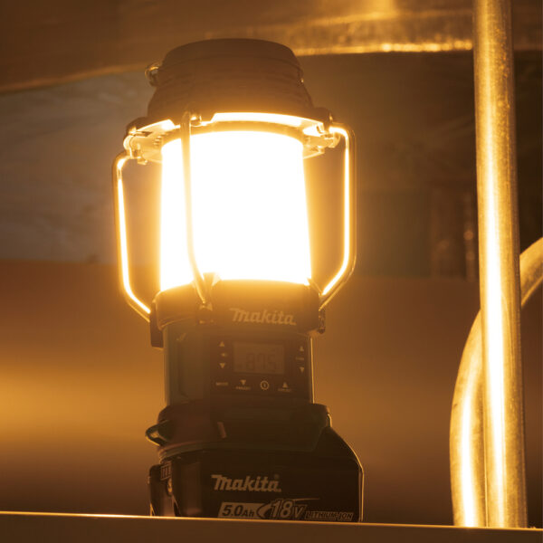 DMR055_D1CK Akutoitel LXT® valgusti/raadio
DMR055