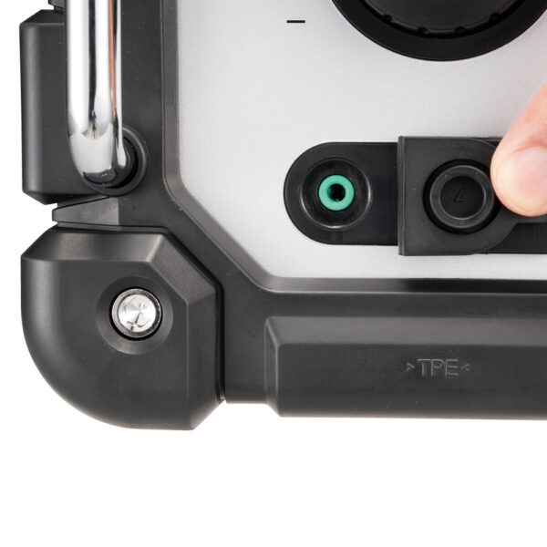 DMR116_F_005 Raadio
DMR116