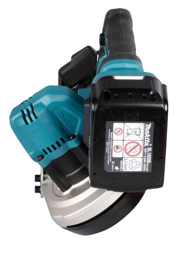 DPB184_C7C0 Akulintsaag
DPB184