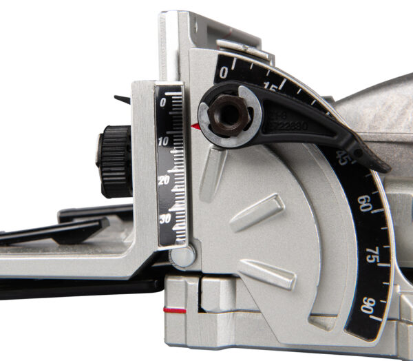 DPJ180_F_004 Akuliidesfrees
DPJ180