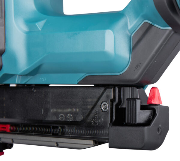 DPT353_F_005 Akupinnaelapüss
DPT353