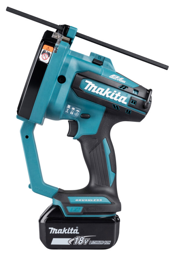 DSC102_C2C0_s01 Akuga keermelatilõikur
DSC102