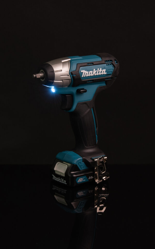 TW060D_F_004 Akumutrikeeraja
TW060D