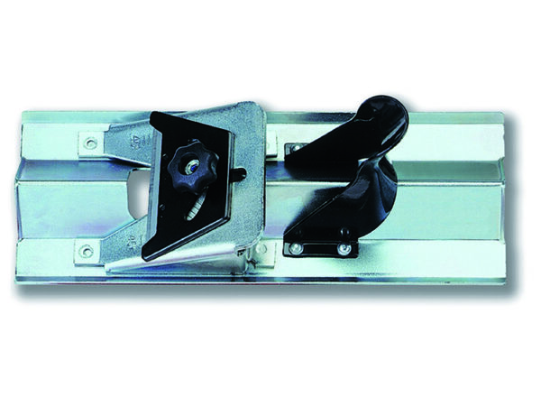 250703000 Kipsplaadi serva faasimise höövel reguleeritava nurgaga 22-45°, sügavus reguleeritav