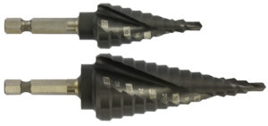 3221912398659_1 Astmelised puurid 2tk HSS, Ø4-20 & Ø4-30 mm. Aste 2 mm. Laastusoon spiraalne. TiAlN katte. Shock-Series kuuskant saba