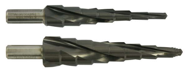 3221912712837_1 XL Astmeliste puuride komplekt HSS, Ø5-22 mm. Laastusoon spiraalne. TiAlN katte. Tri-Flat