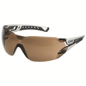 4066853002055_1 uvex pheos nxt CBR23 safety spectacles anti-fog on the inside, extremely scratch-resistant and chemical-resistant on the outside