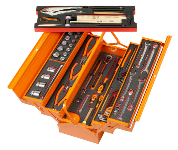 7314150292479 Metallist tööriistakohver koos tööriistadega vahtaluses 54 osa, 200x220x530mm