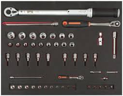 7314150313426 Padrunite ja padrunotsakute kmpl 1/4" ja 1/2" ning momentvõti 40-200Nm 51 osa vahtaluses