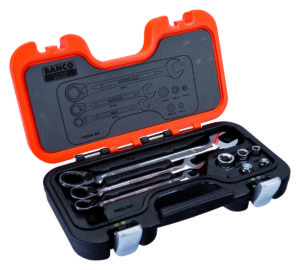 7314153014665 Adaptor set