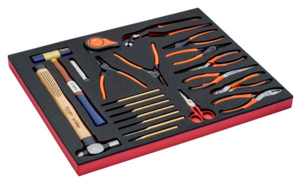 FF1A23 Tangide, tornide kmpl + 2 haamrit, mõõdulint 21 osa vahtaluses